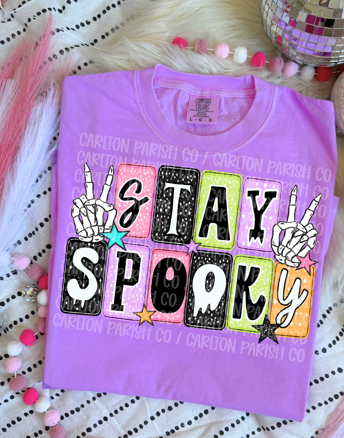 Stay Spooky Skull Hands Halloween Graphic Tee